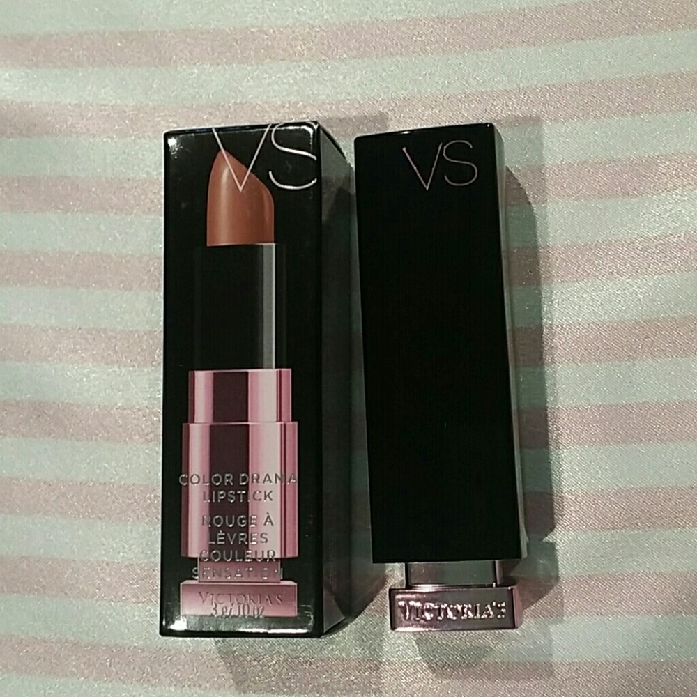 Victoria's Secret color drama lipstick in Melt
